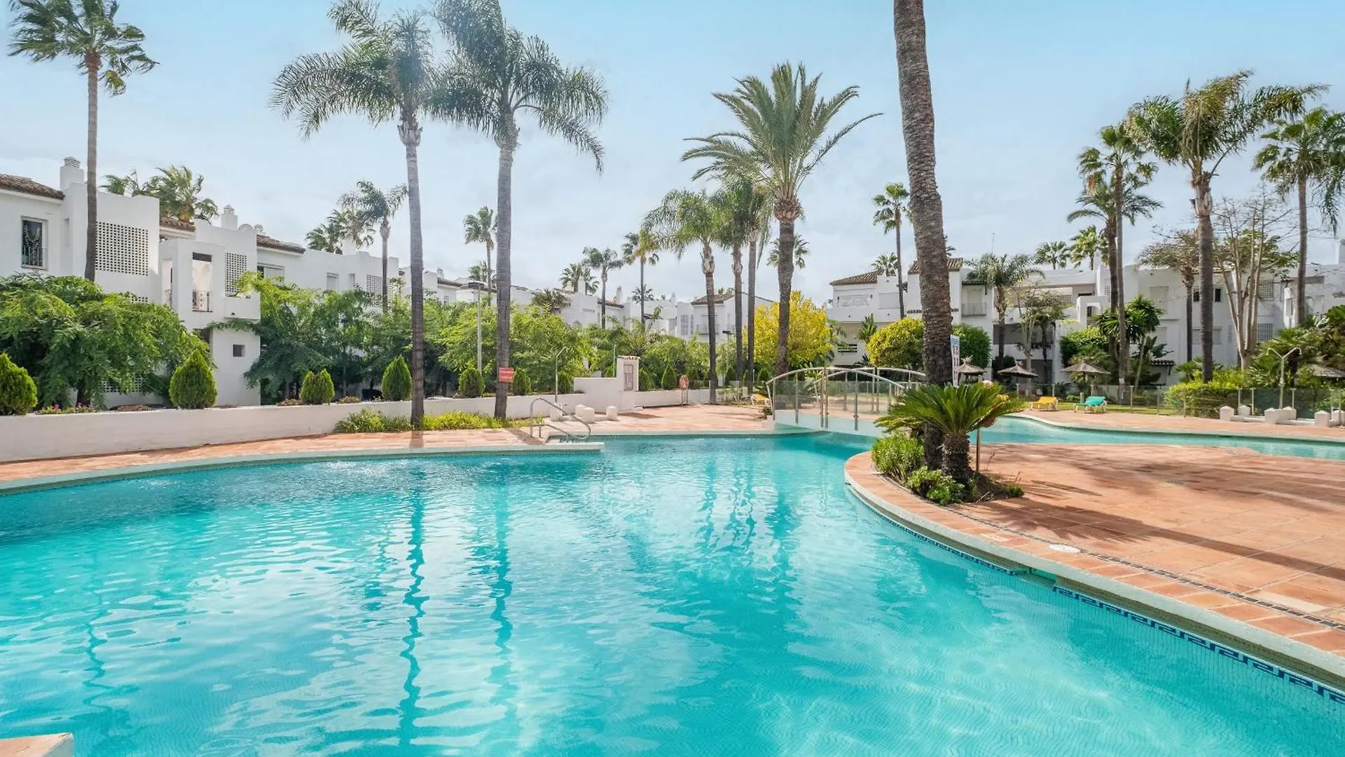 Costalita One Bedroom Apartment Estepona Spain