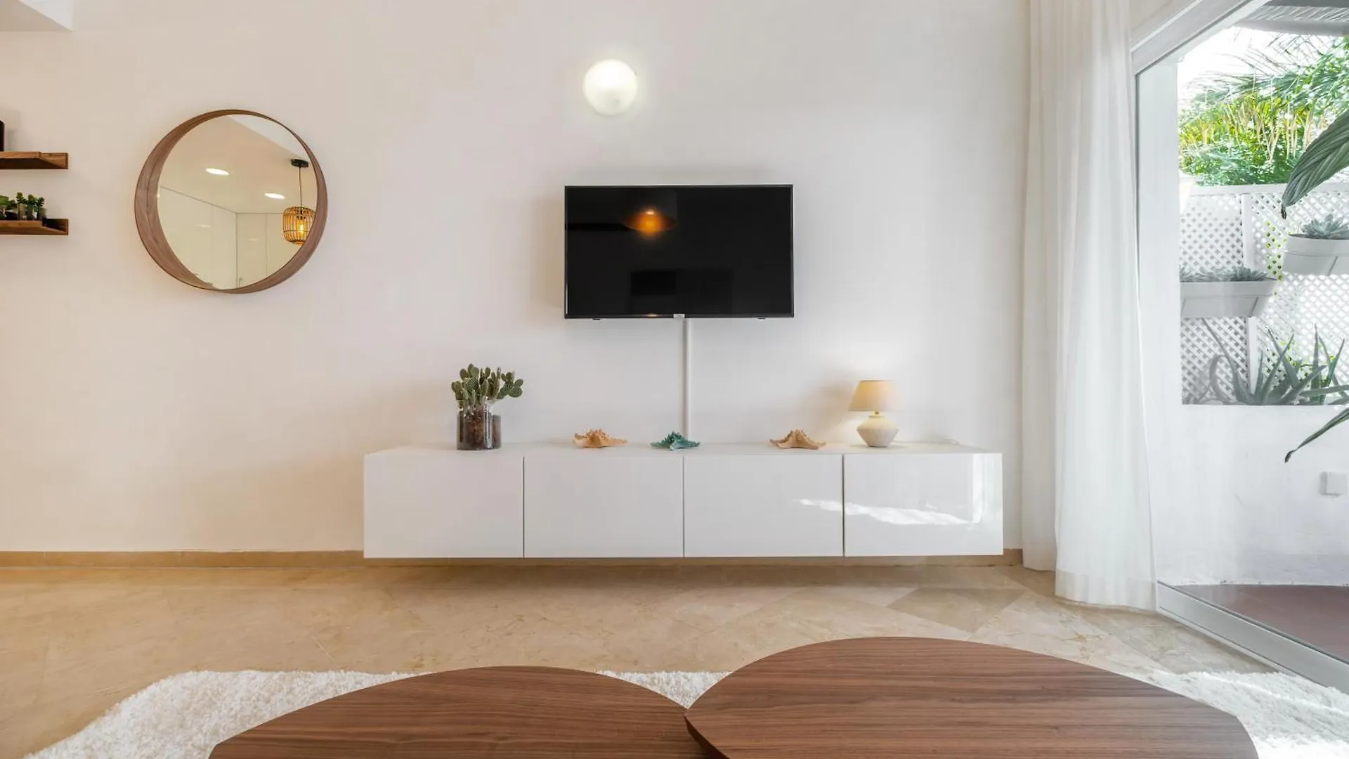 Costalita One Bedroom Apartment Estepona